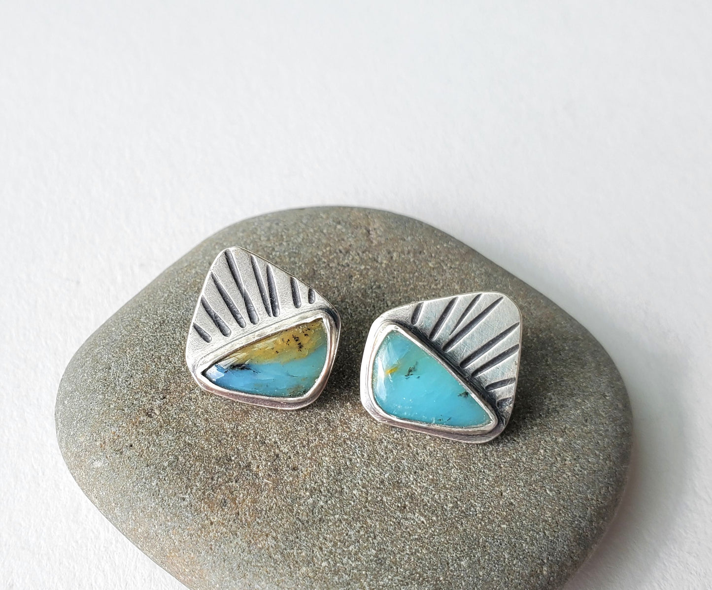Radiant Studs
