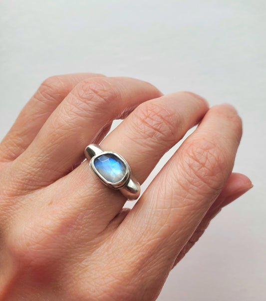 Square Ring- Moonstone - Size 6.5