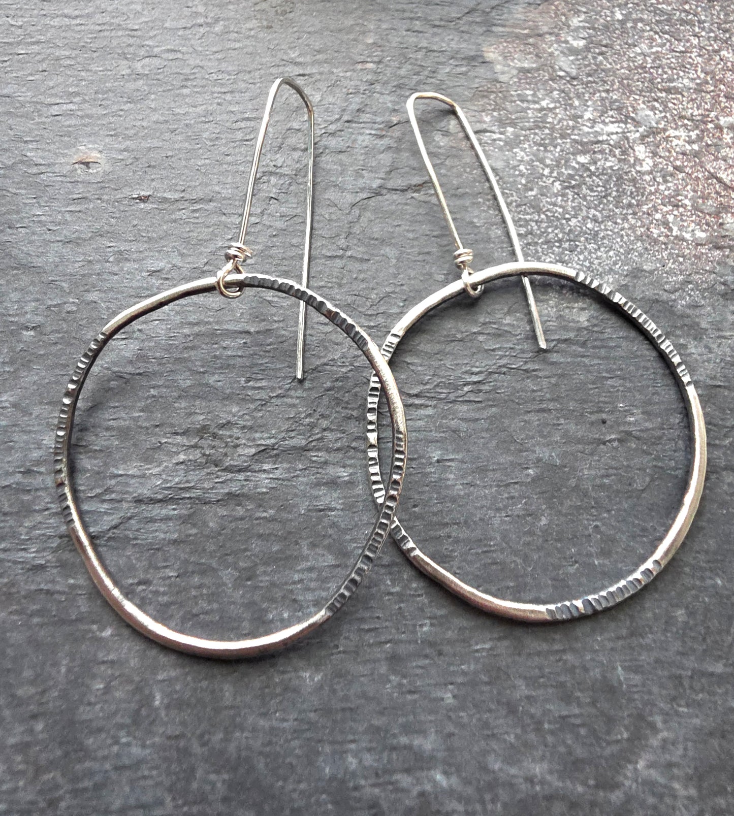 Single Hoops