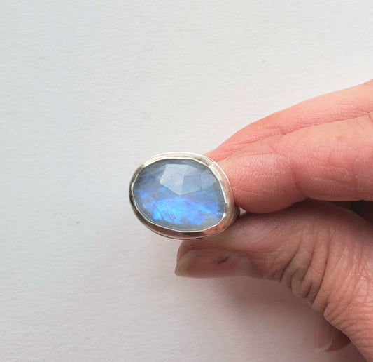 Square Ring - Moonstone- Size 7.5
