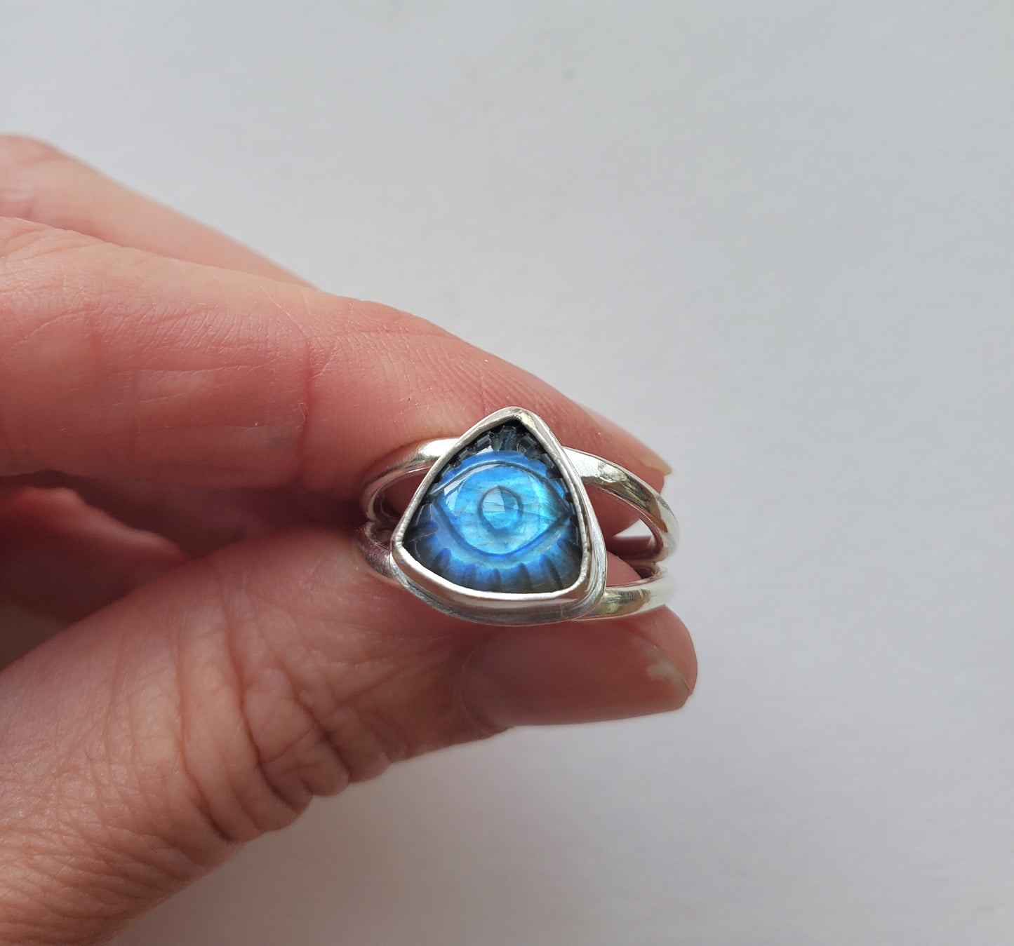 Labradorite Eye Ring