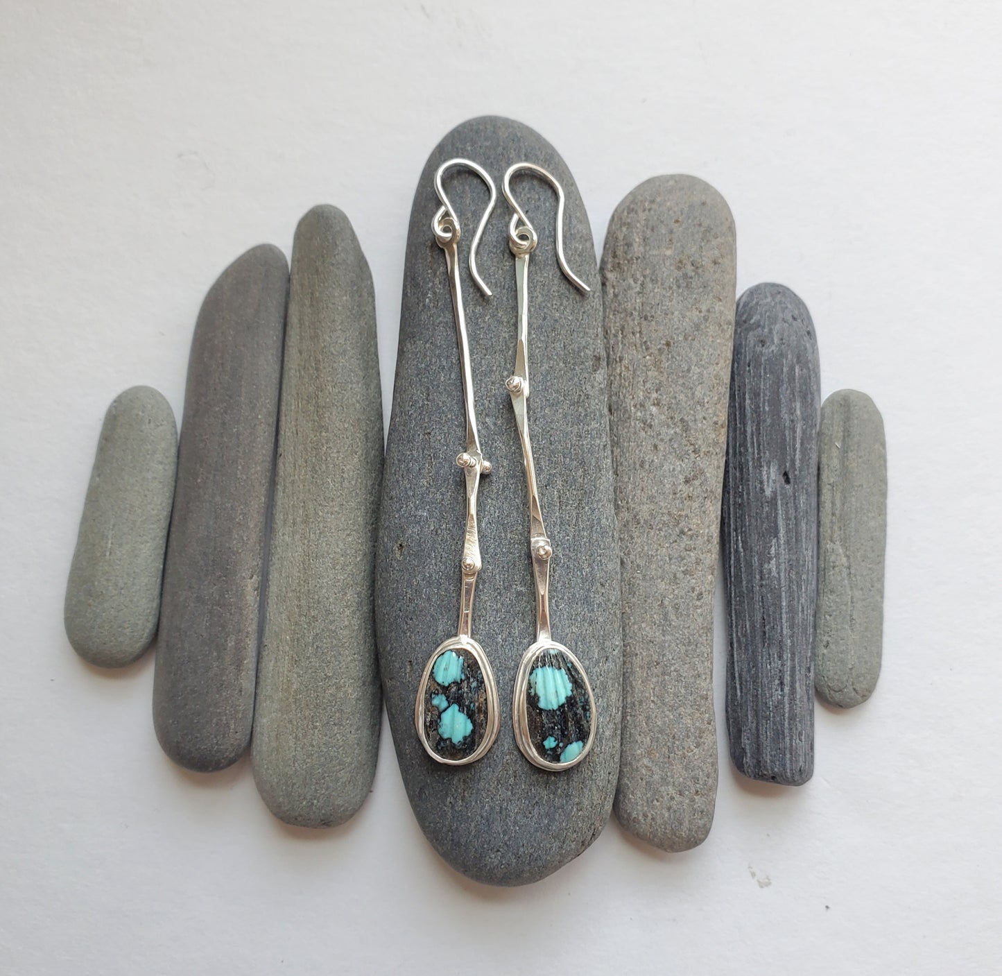 Set Hinge Earrings - Matrix Turquoise