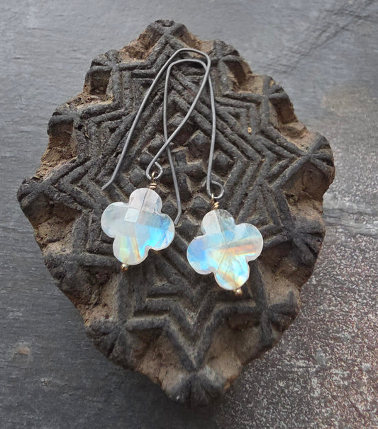 Moonstone Clovers